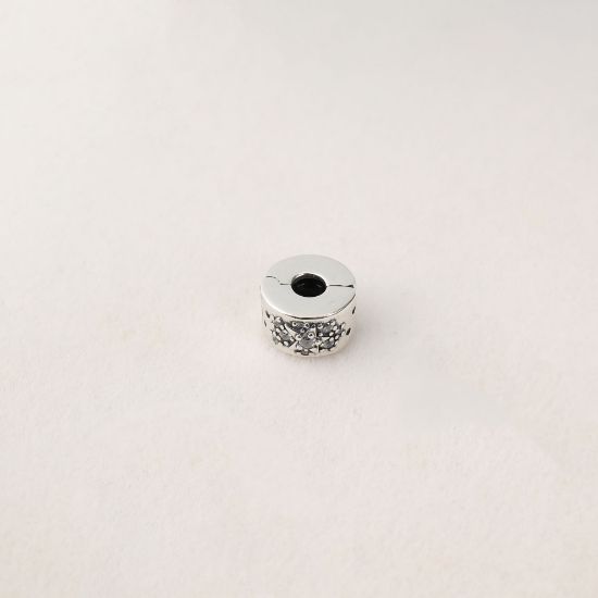 صورة charm فضة 925 على شكل دائري